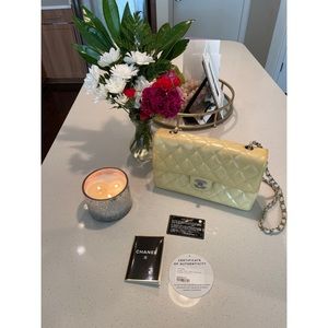 ***SOLD***Chanel Quilted Patent Yellow Flap 🥂